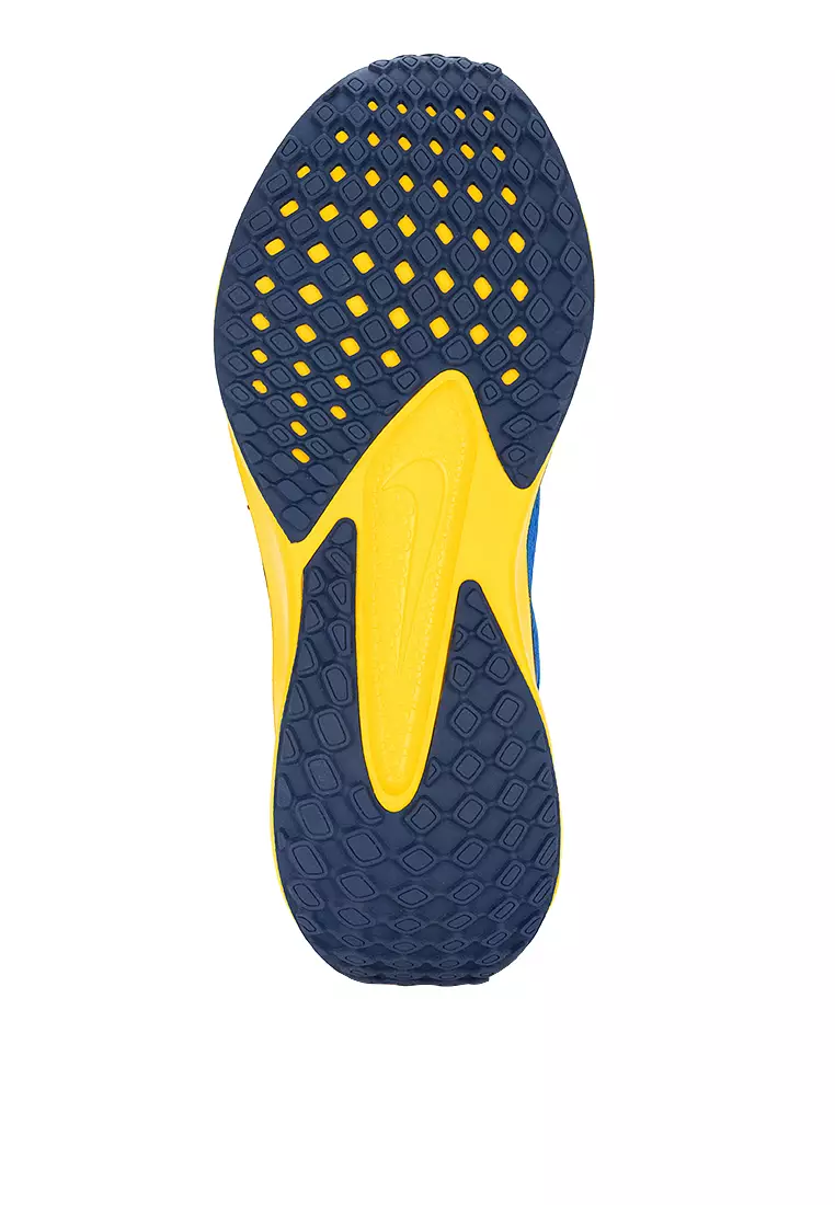 Quest 6 Road Running Shoes