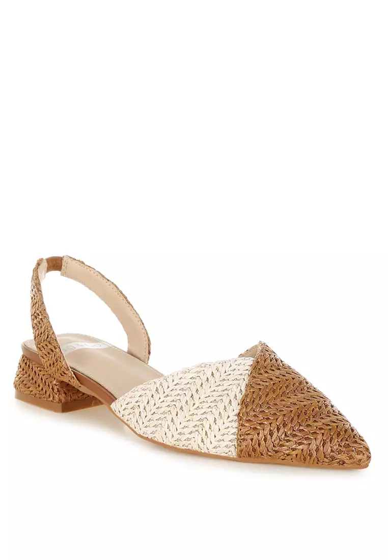 Sandal Slingback Ujung Lancip Warna Coklat Muda