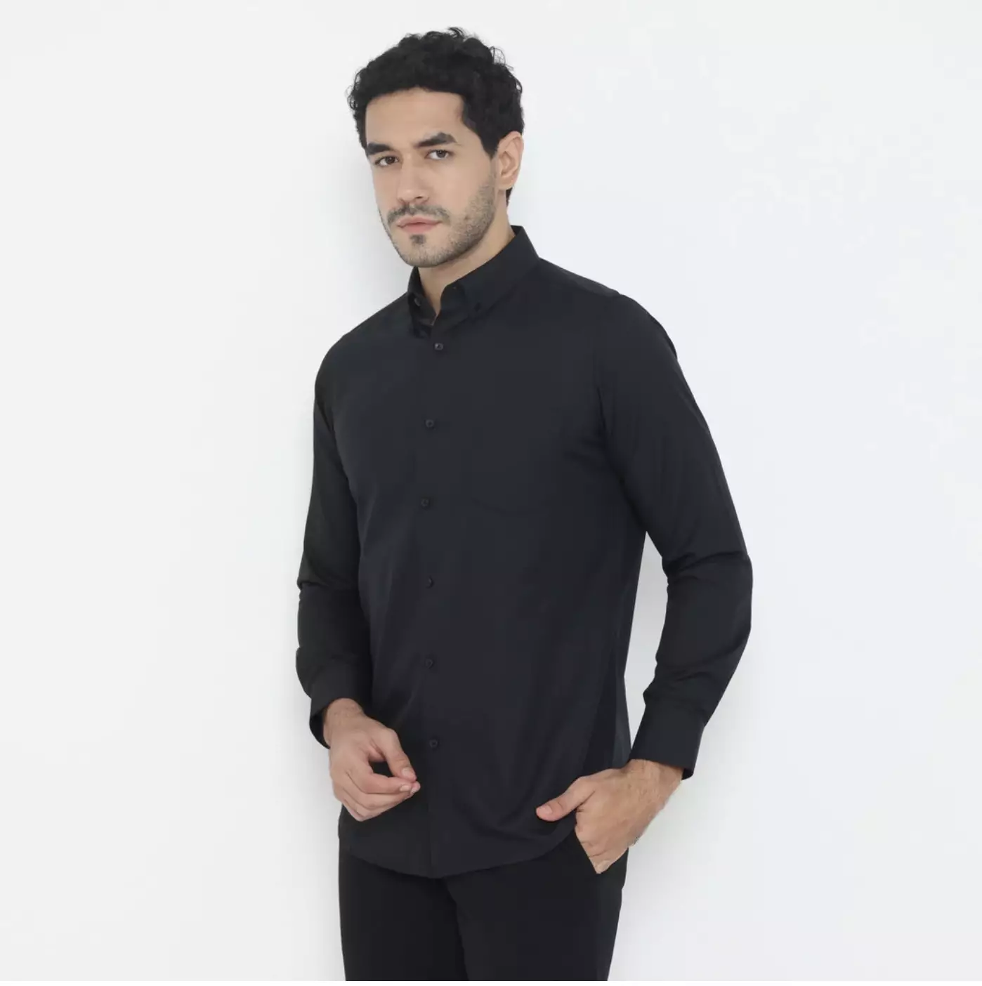 Jobb Lumina Kemeja Pria Lengan Panjang Slim Fit Hitam Colour Black Out