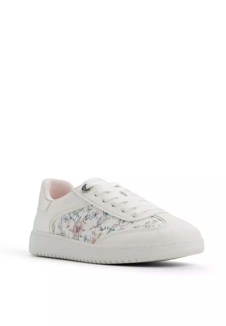 Areanne Sneakers