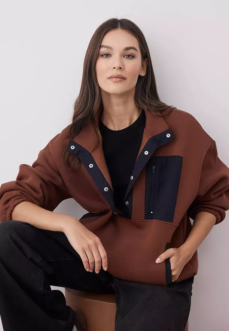 Brown Woven Garni Detailed Pocket Thick Polar Fleece Knitted Sweatshirt