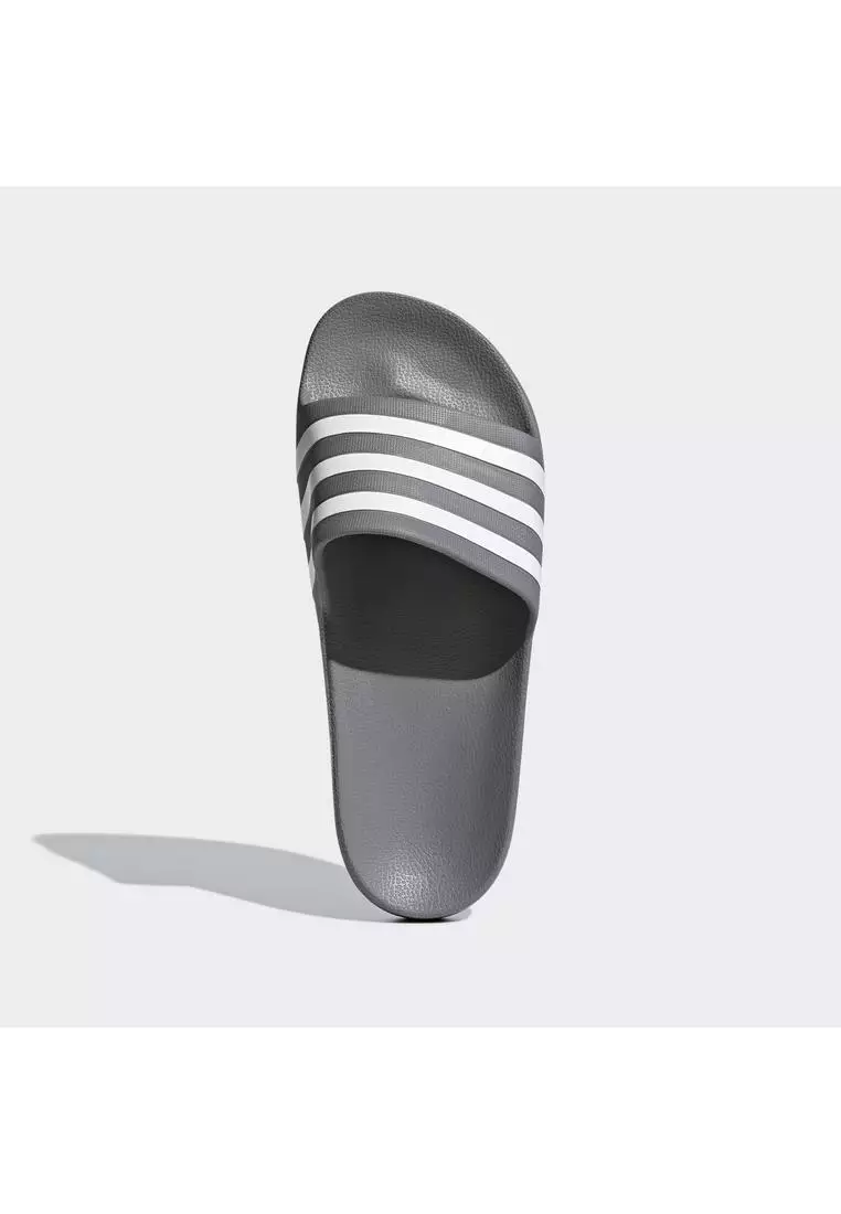 Adilette Aqua Slides