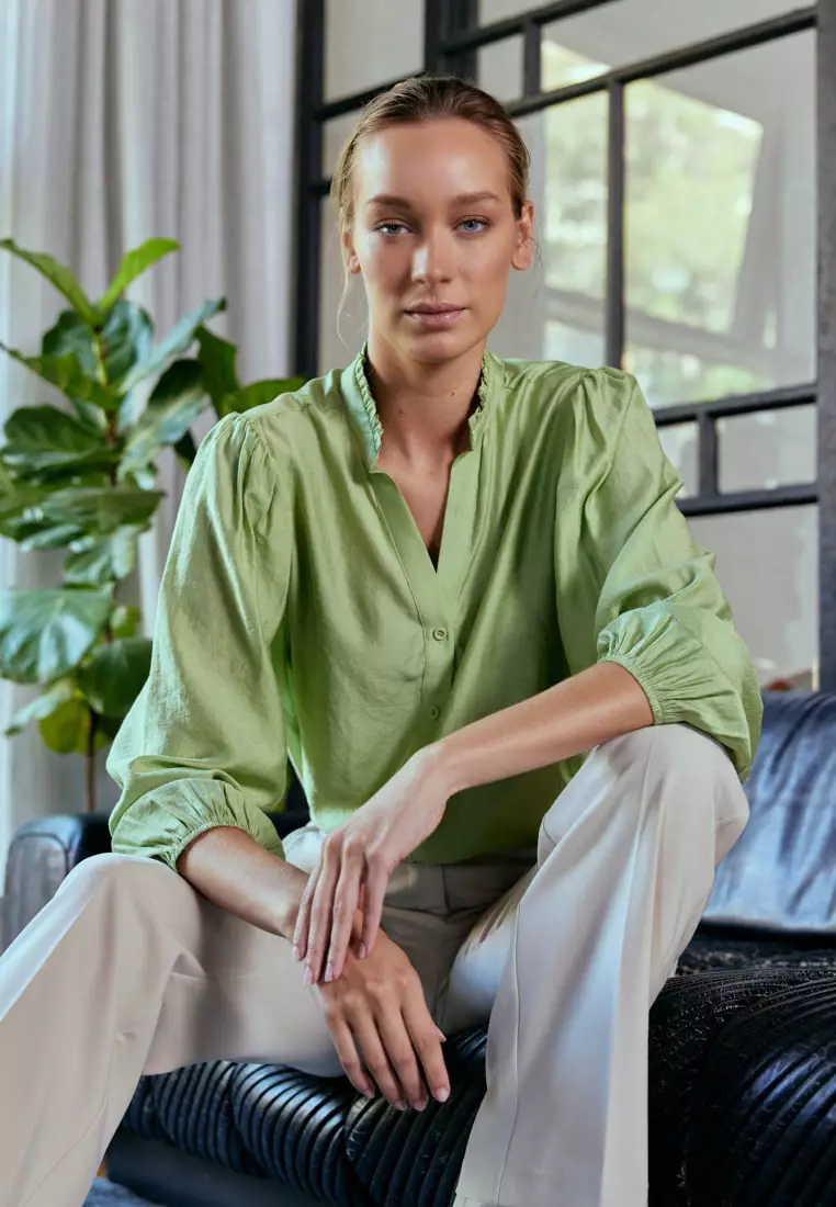 FORCAST Louisa Puff Sleeve Blouse