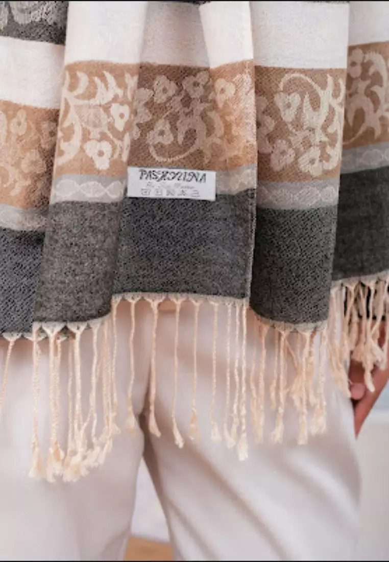 AAksesoris Wanita Reversible Viscose Multicolour Vintage Pattern Pashmina Shawl Smokey Sandstone