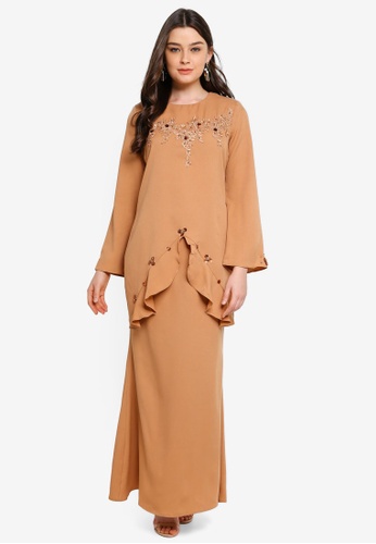 Kurung Moden from peace collections in Brown