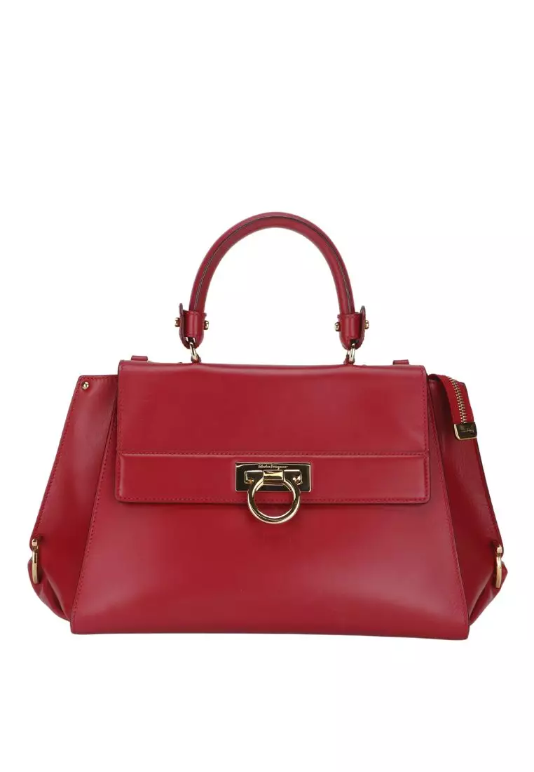 Ferragamo bag singapore clearance