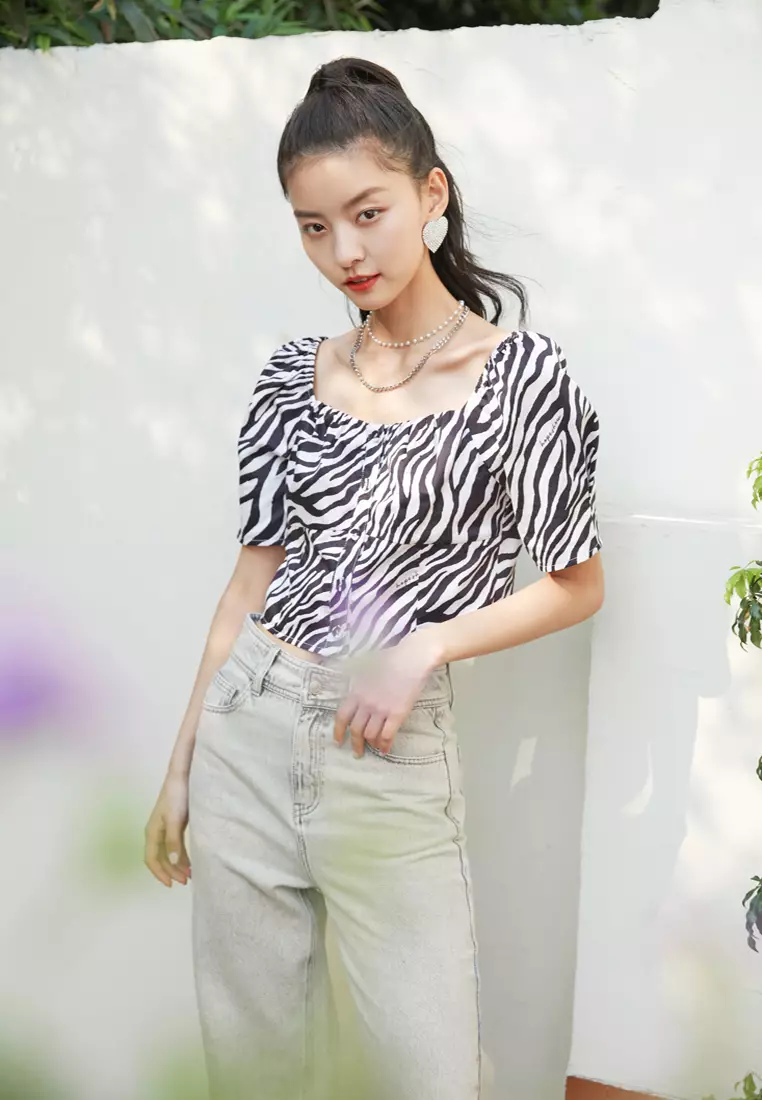 Squre Neck Puff Sleeve Zebra Stripe Top