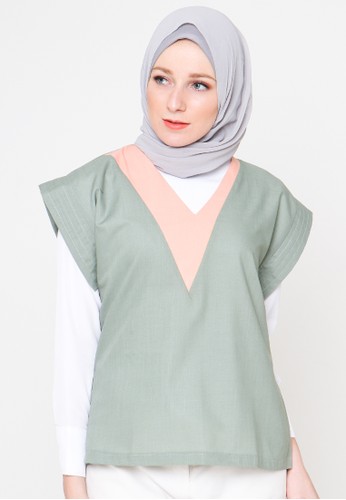 Cullotes Esme Green wit Peach V Line Blouse