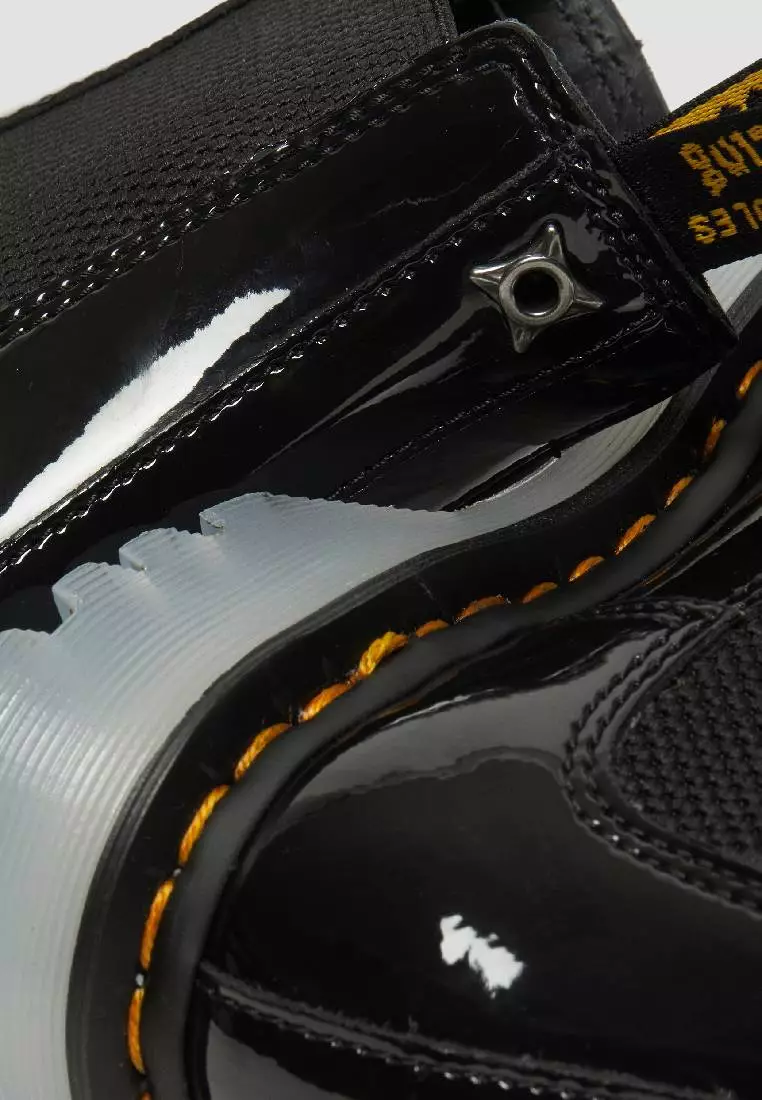 2976 ICED BED BLACK PATENT LAMPER