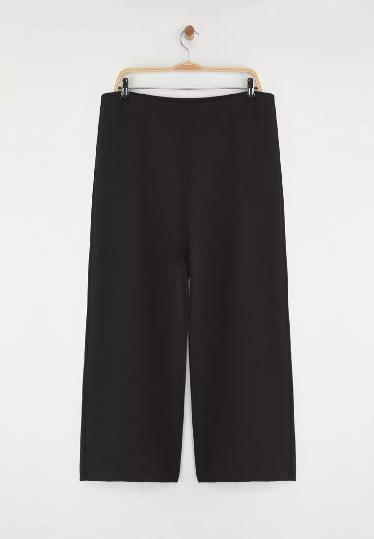 Black Culotte Fit Cutout Detail High Waist Knitted Plus Size Trousers TBBSS25AR00041