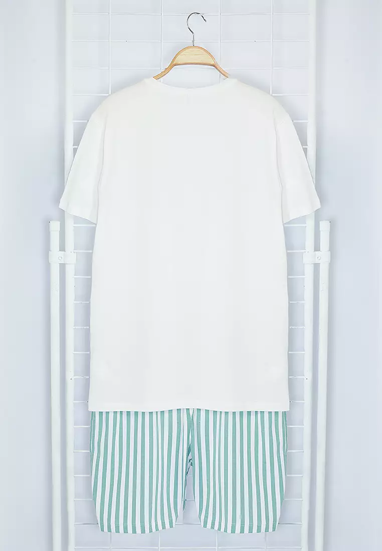 Regular Fit Printed Pyjamas Set