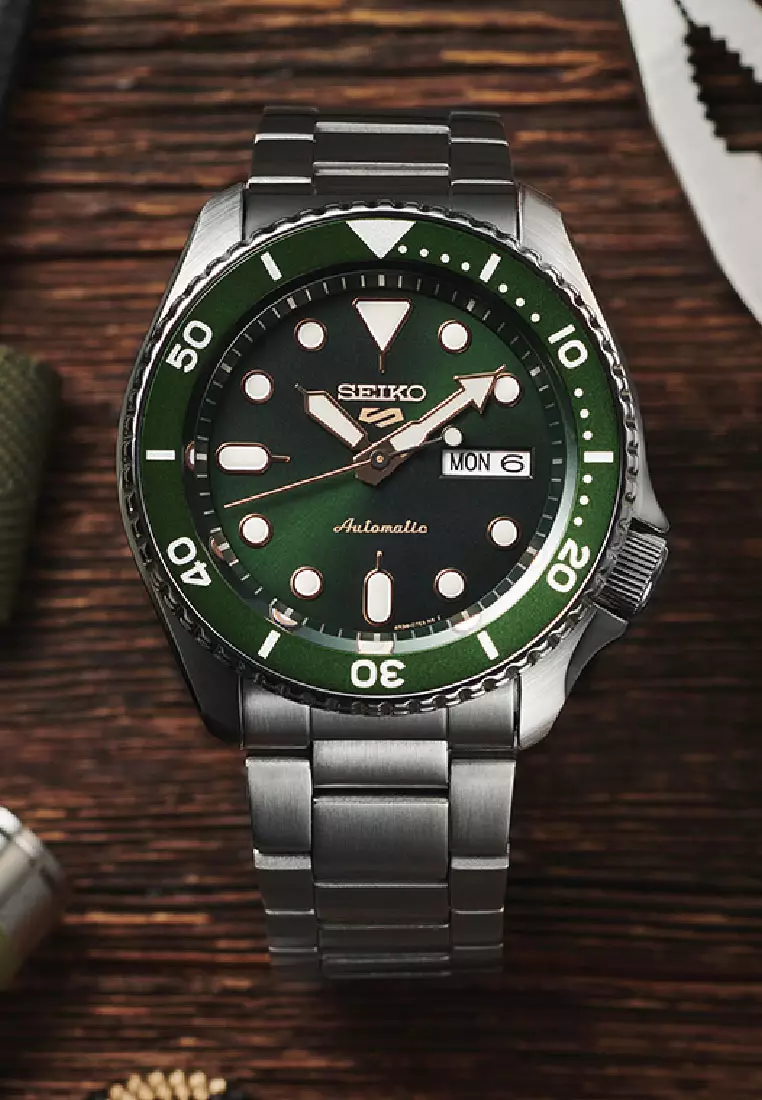 Seiko 5 Sports Automatic Watch SRPD63K1