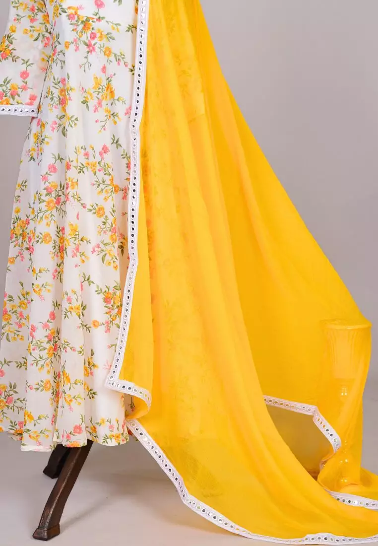 White anarkali clearance with yellow dupatta
