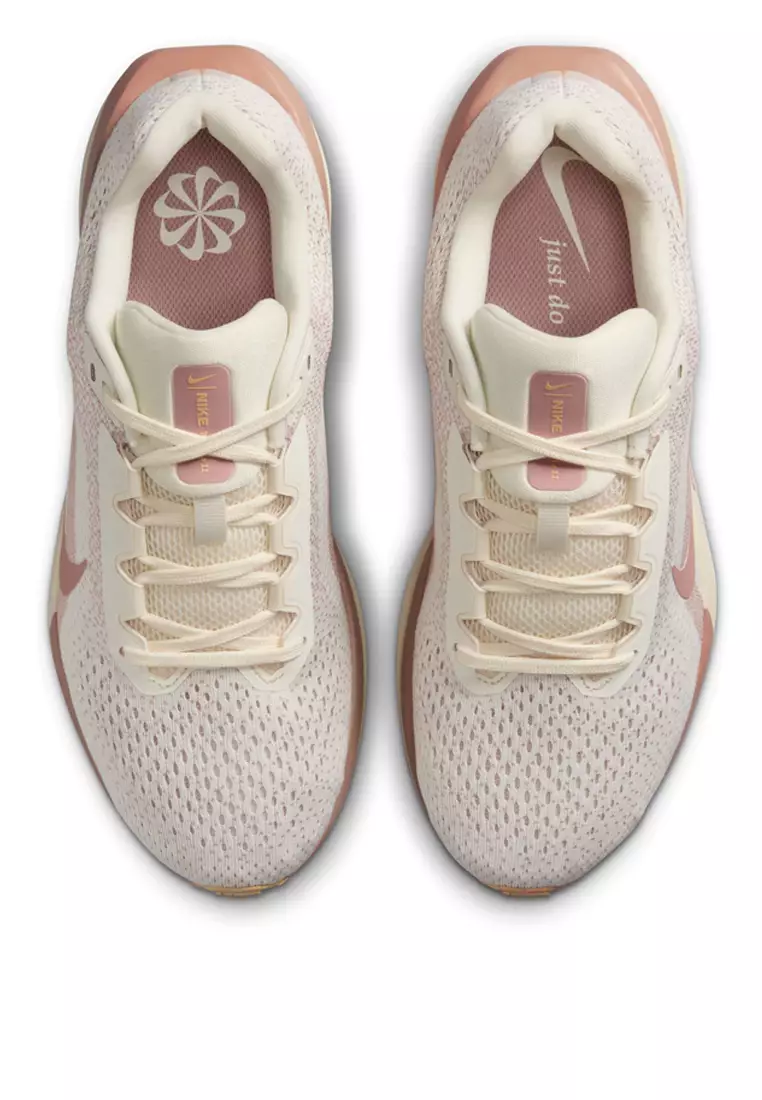 Winflo 11 Road Running Shoes