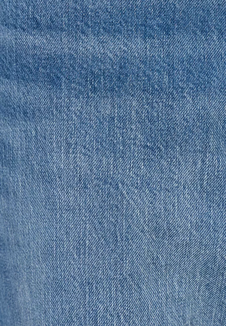 中度洗水運動直筒牛仔褲