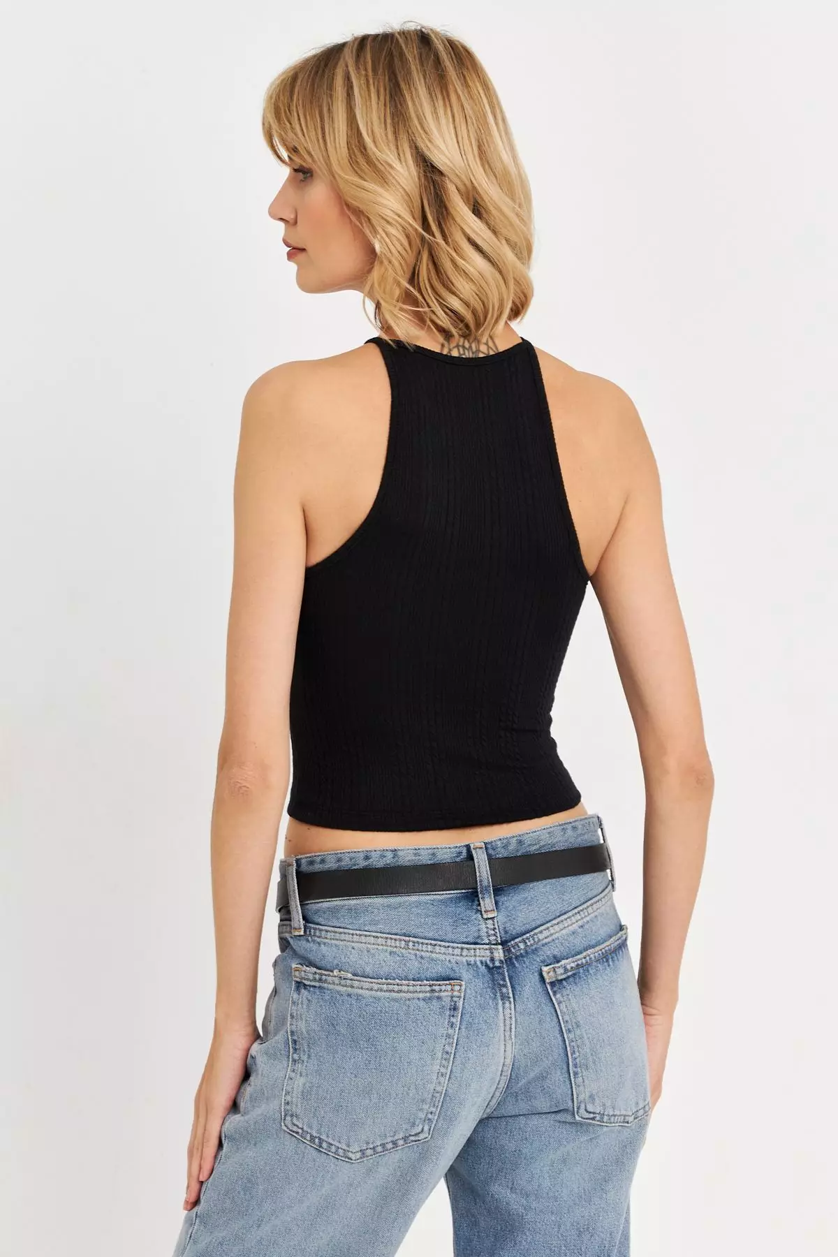 Sleeveless Crop Blouse