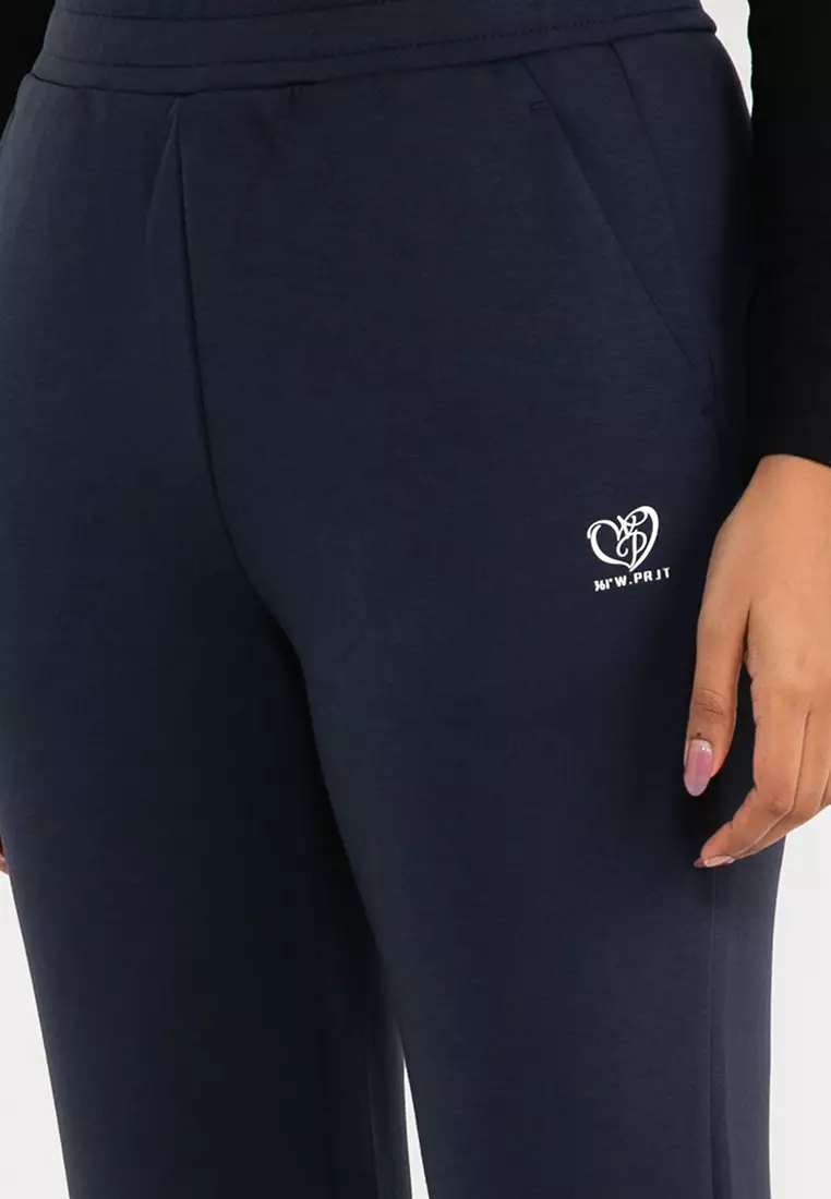 Cropped training pants top