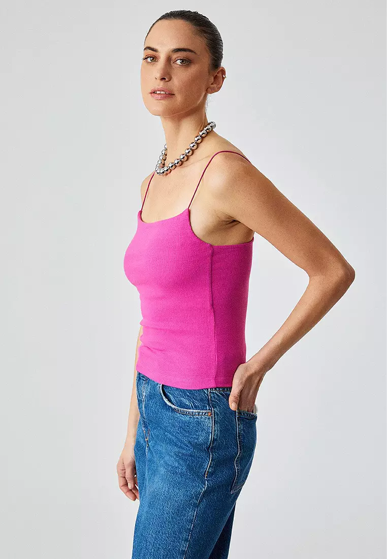 Ayane Stretchable Tank Top
