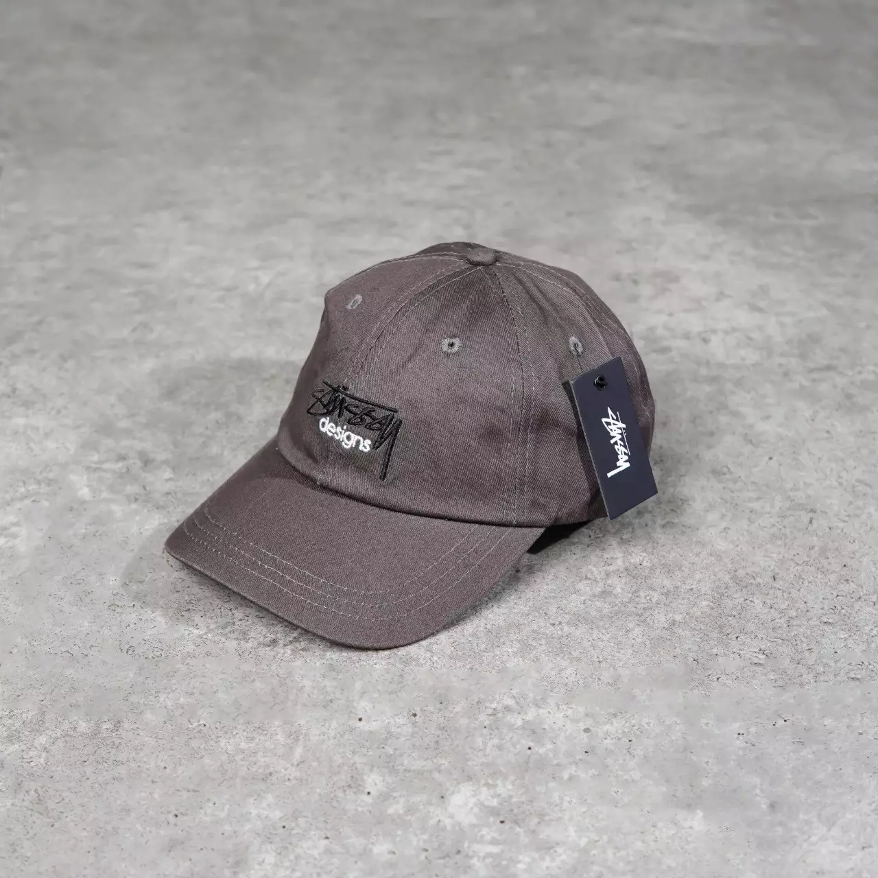 Topi STUSSY DESIGNS LOW BLACK BROWN CAP 100% ORIGINAL - OS ADJST