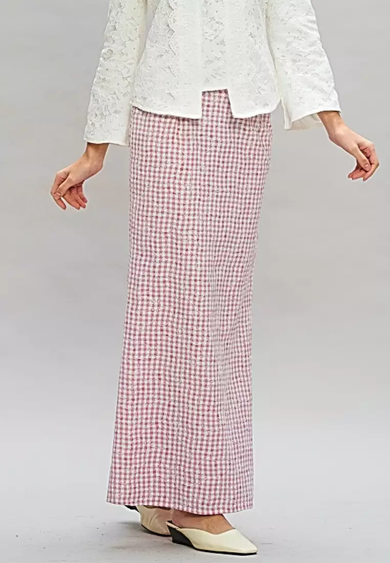 White Lace Kebaya & Pink Checkered Embroidery Maxi Skirt