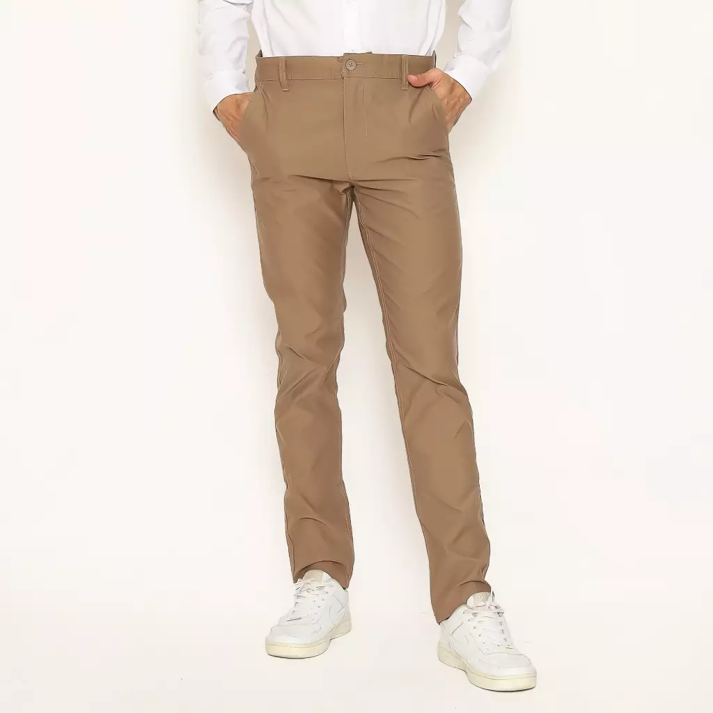 AMK Celana Chino Pria Panjang PT RYIOTA Light Brown