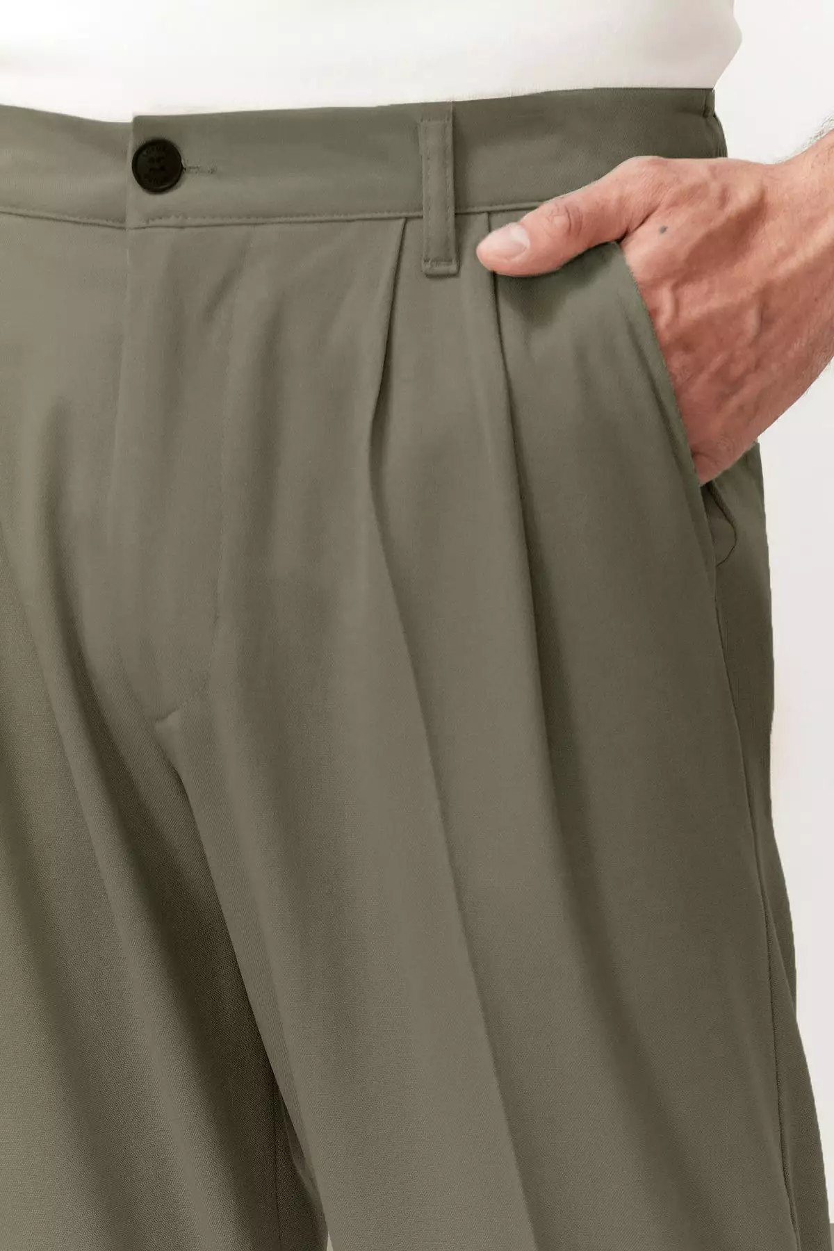 Khaki Pleated Classic Baggy Fit Fabric Trousers TMNSS24PL00024