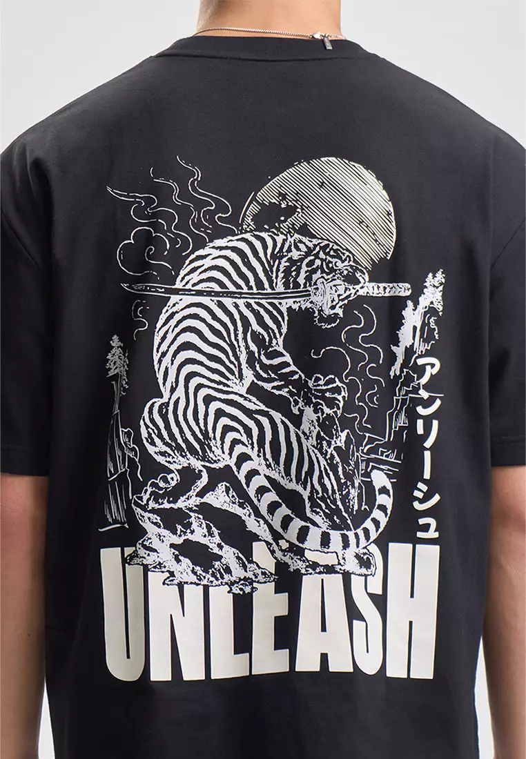 Unleash Relaxed Graphic T-Shirt
