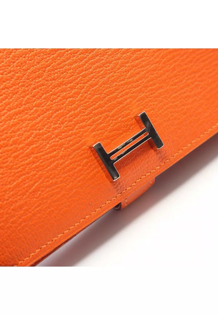 Pre-Loved Hermès bear souffle orange poppy Bi-fold Long Wallet Chevre orange silver hardware X stamp