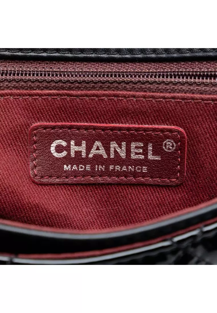 Pre-Loved Chanel Medium Quilted Patent Bubble Cc Flap