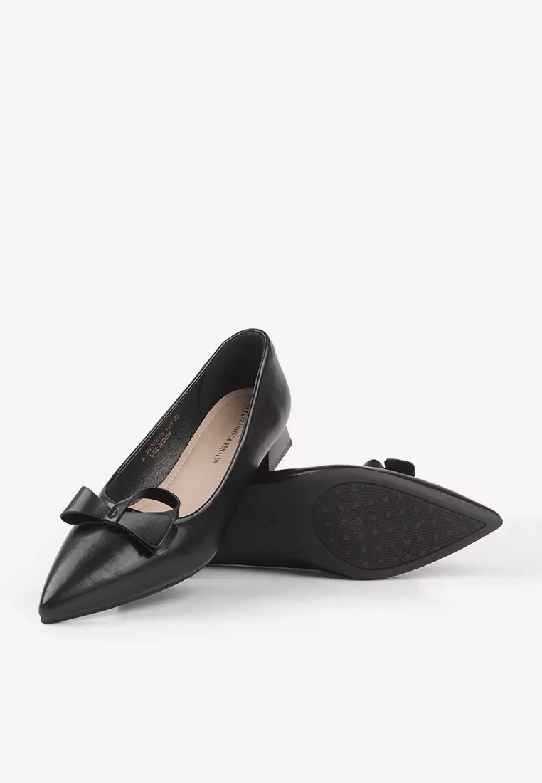 Fransisca Renaldy Block Heels Formal Pointed Toe Pumps with Ribbon L.Minerva