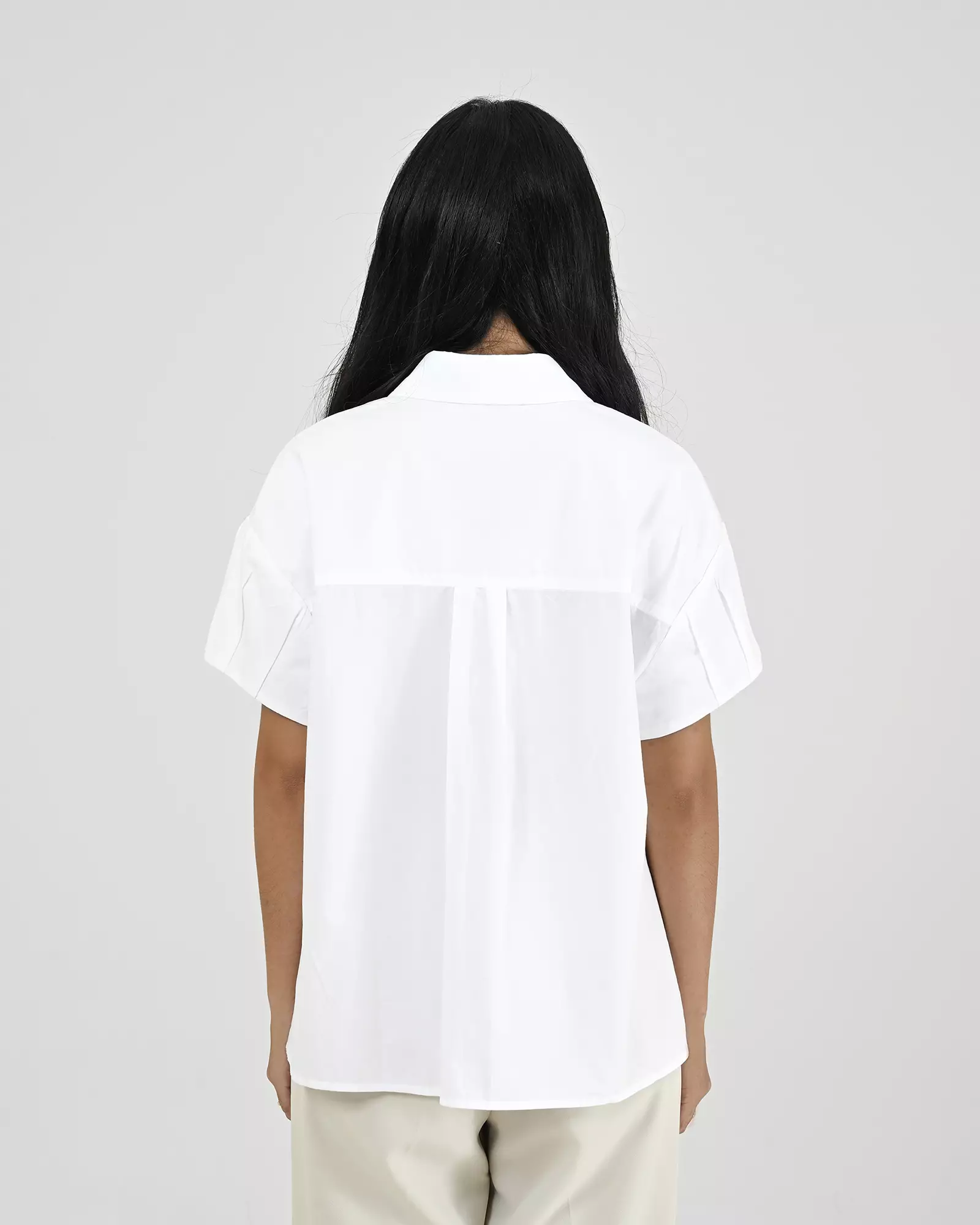 Geulis.id FUJITA SHIRT - Brokenwhite