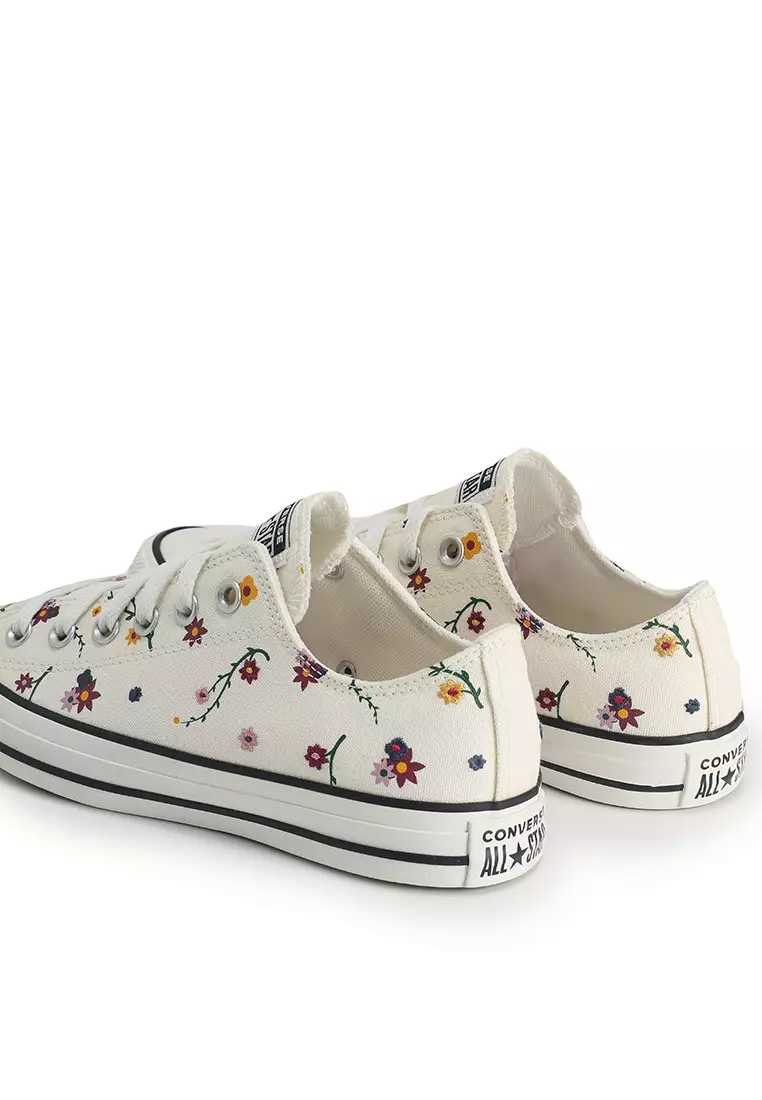 Chuck Taylor All Star Ox Sneakers