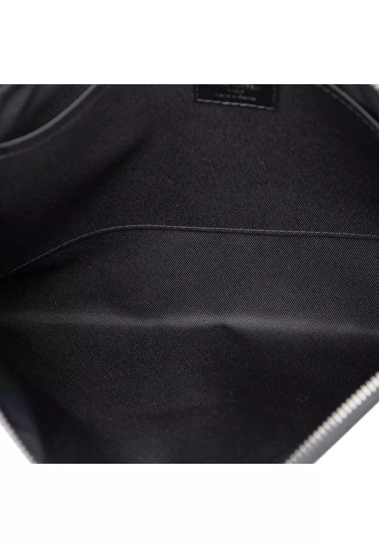 Pre-Loved Louis Vuitton Monogram Eclipse Discovery Pochette Gm