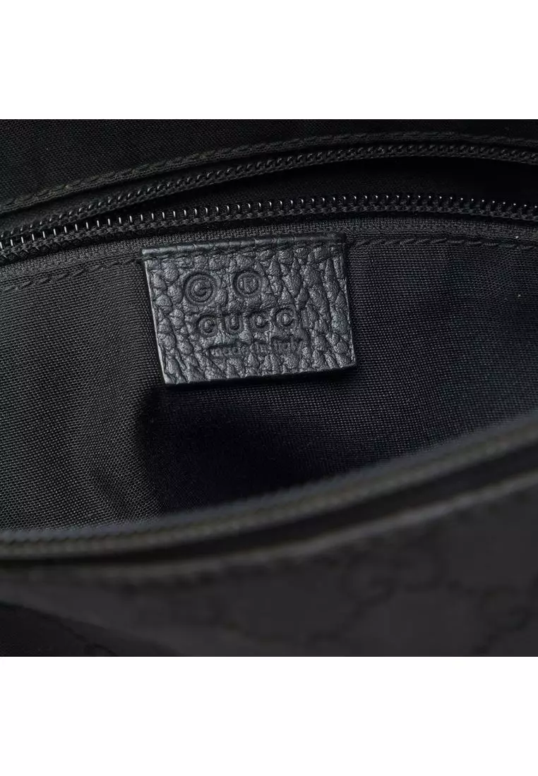 Pre-Loved Gucci Gg Nylon Flat Messenger Bag