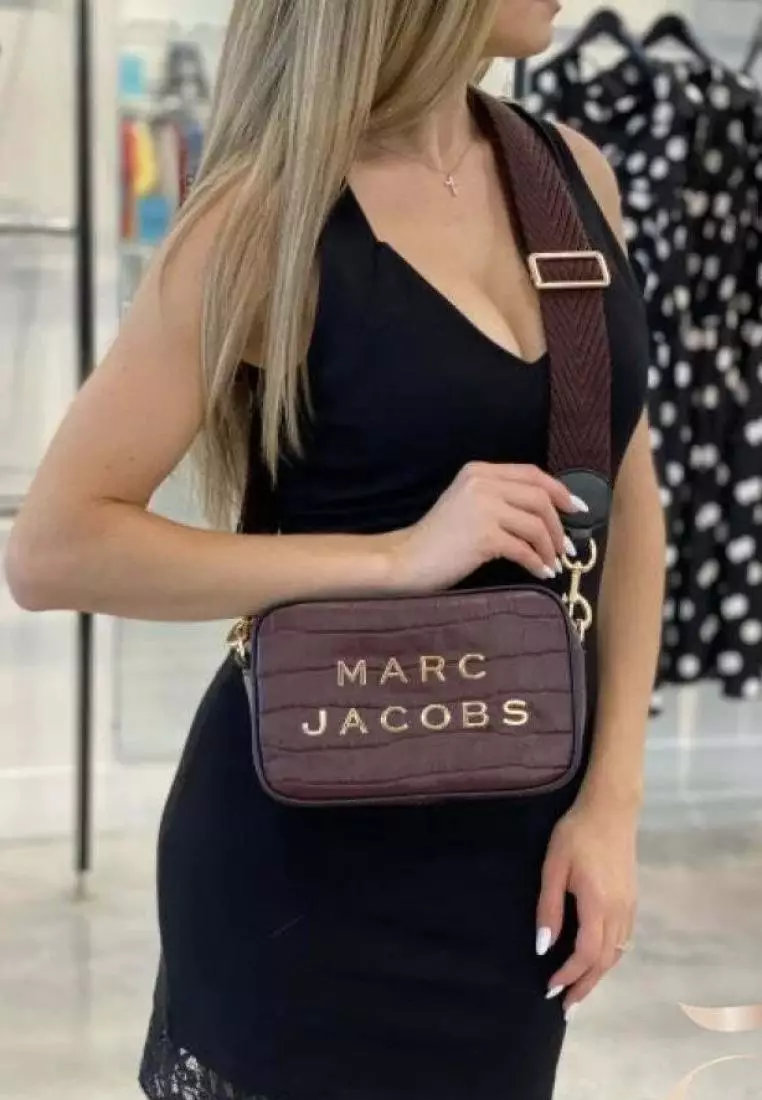 Marc Jacobs Snapshot Dtm Leather Crossbody Bag - Red  Leather crossbody bag,  Marc jacobs snapshot bag, Leather crossbody
