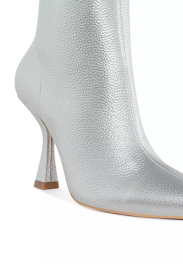 Metallic Pointed Toe Ankle Boots in Silver