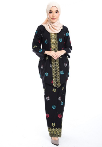 Cotton Tradisional Kebaya With Songket Print (BRaya) from Kasih in Black and Multi