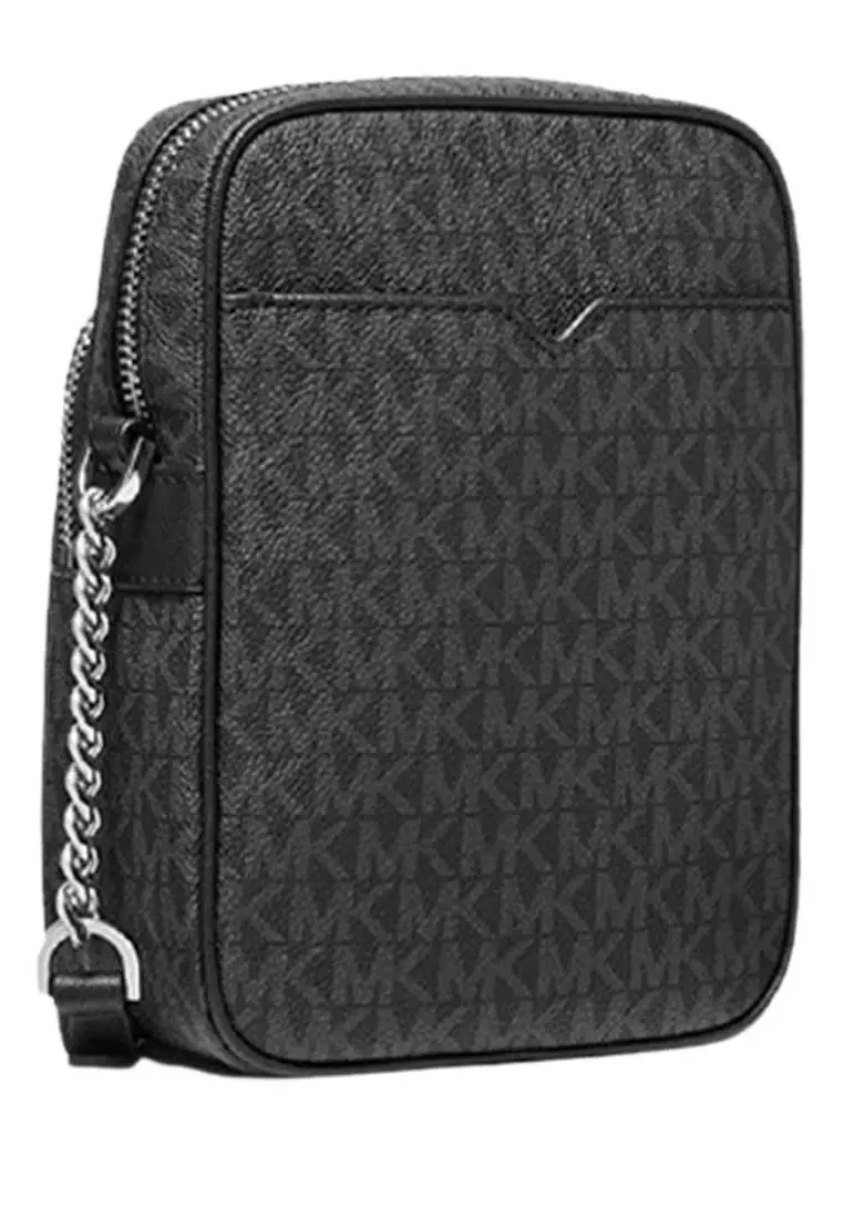 Jet Set Travel Medium Logo Crossbody Bag