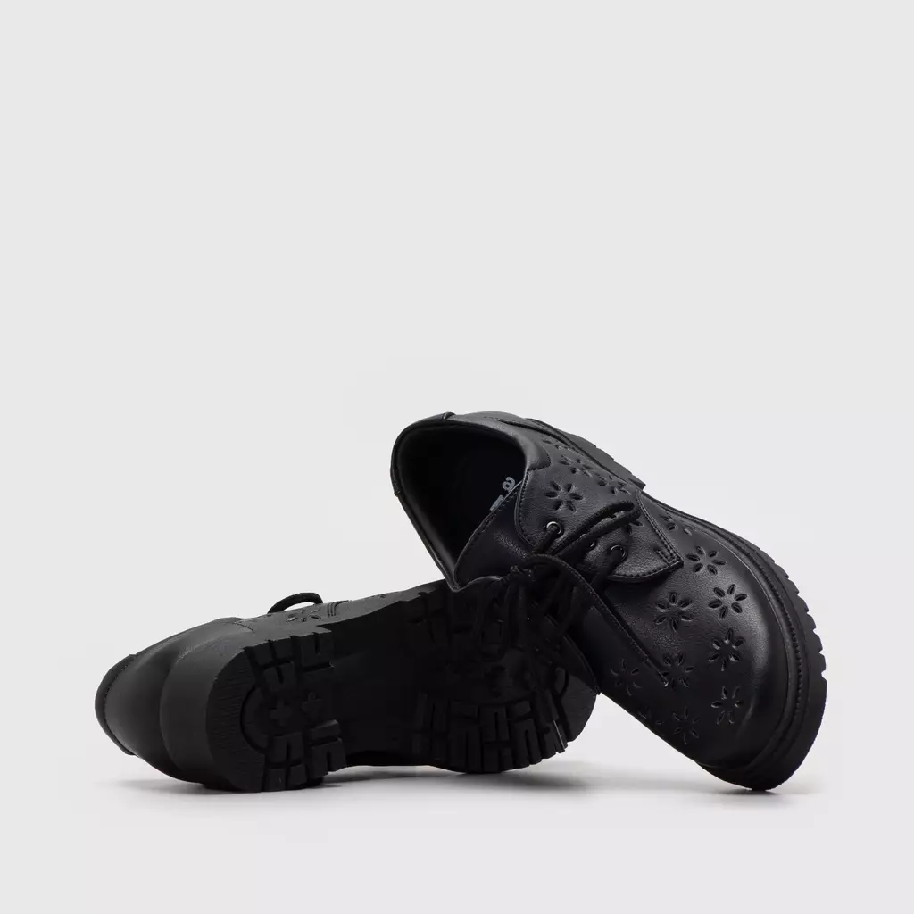 Mayga Oxford Black