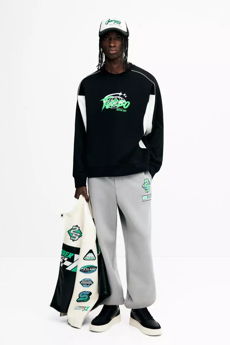 Loose Fit Scuba sweatshirt