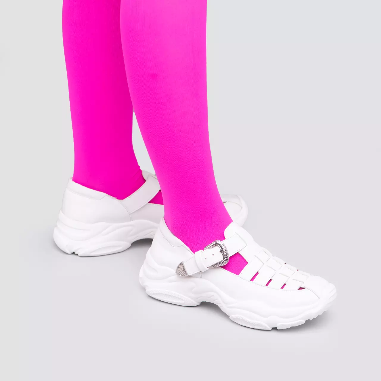 Dyra Platform Sandals White