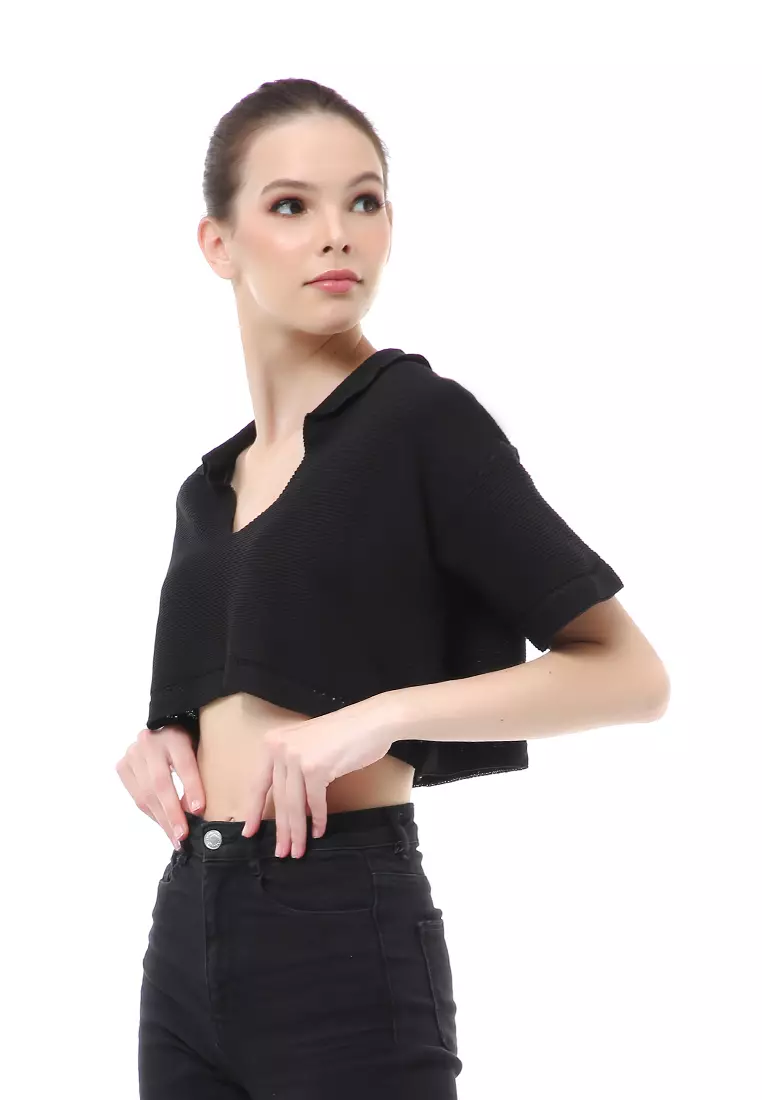 Albertine Atasan Crop Wanita Lengan Pendek Blouse Vneck Motif Polos Material Rajut ORIGINAL - Black