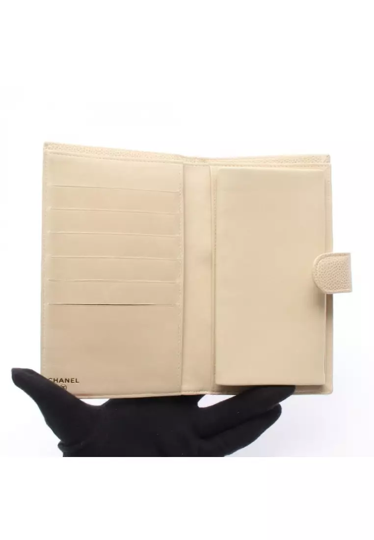 Pre-Loved Chanel coco mark Bi-fold Long Wallet Caviar skin ivory gold hardware