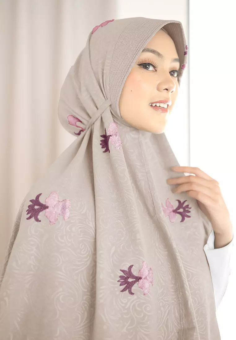 Zelena - Ghinna Bergo Embroidered | Hijab Instan Tali Airflow - Rosy Brown