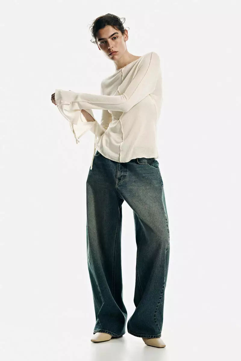 Knitted boat-neck top
