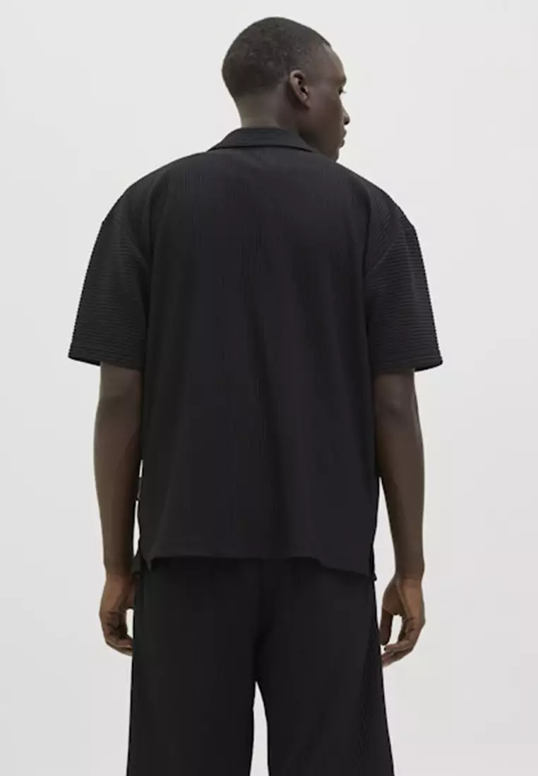 Interlude Plisse Short Sleeves Shirt