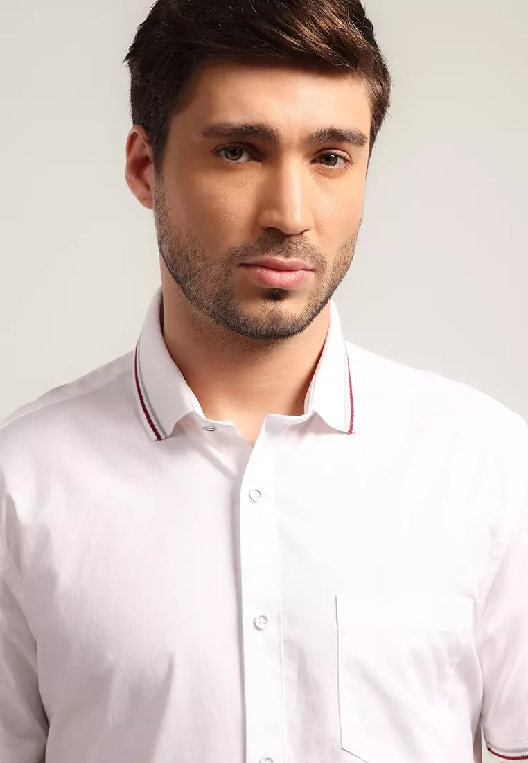 MOC - Kemeja Polos Pria Lengan Pendek Korry - White