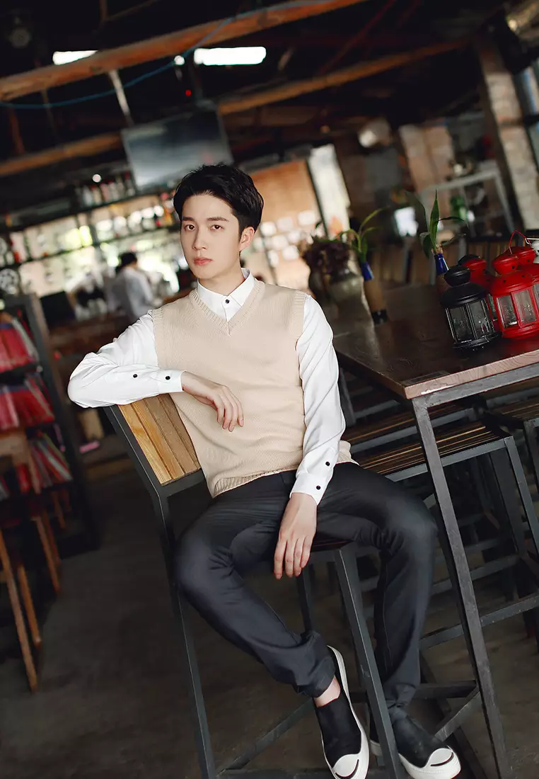 V-neck Casual Vest XH2019