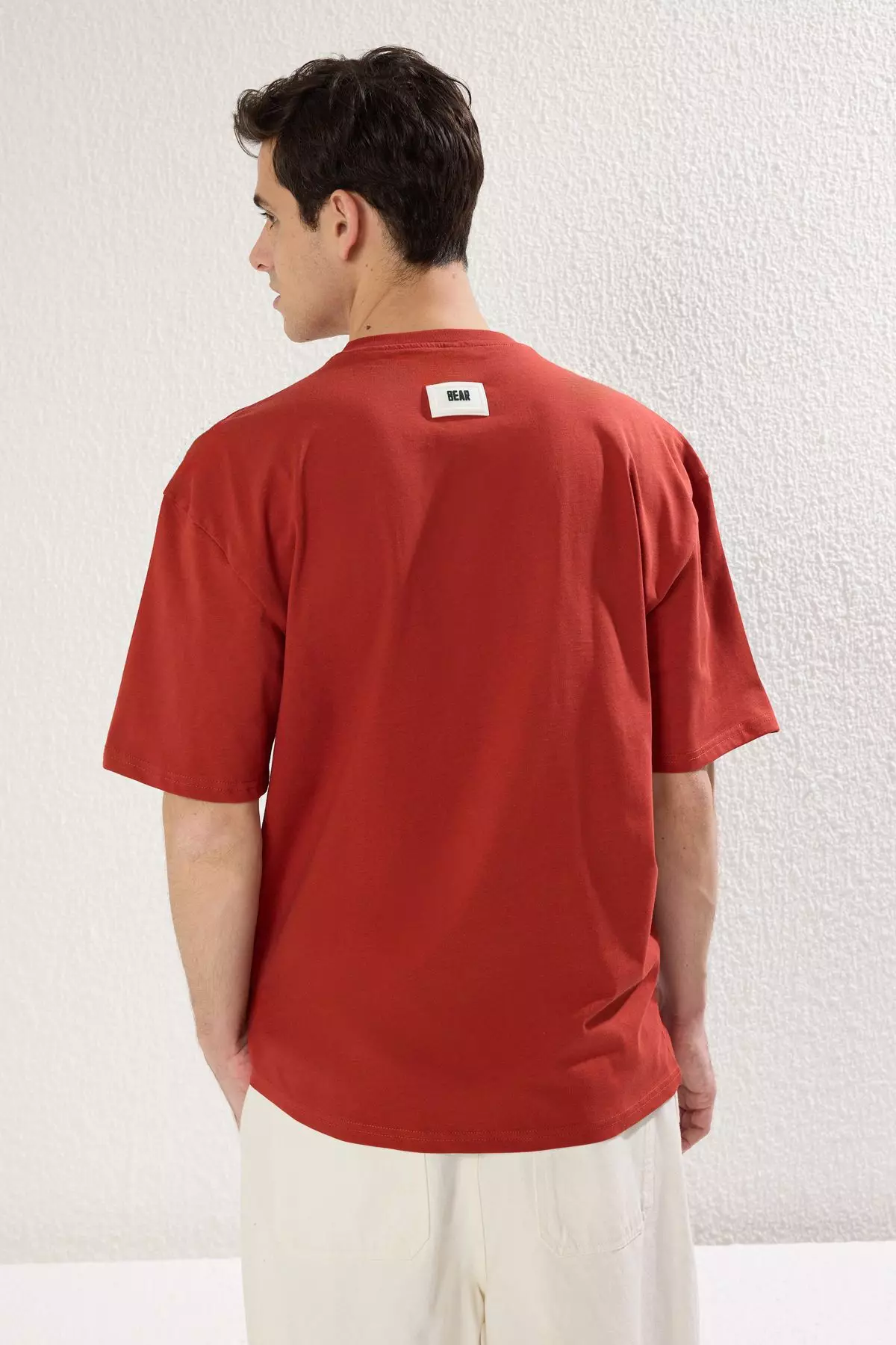 Brick Oversize/Wide Cut Applique Hat Detail 100% Cotton Short Sleeve T-Shirt TMNSS25TS00016