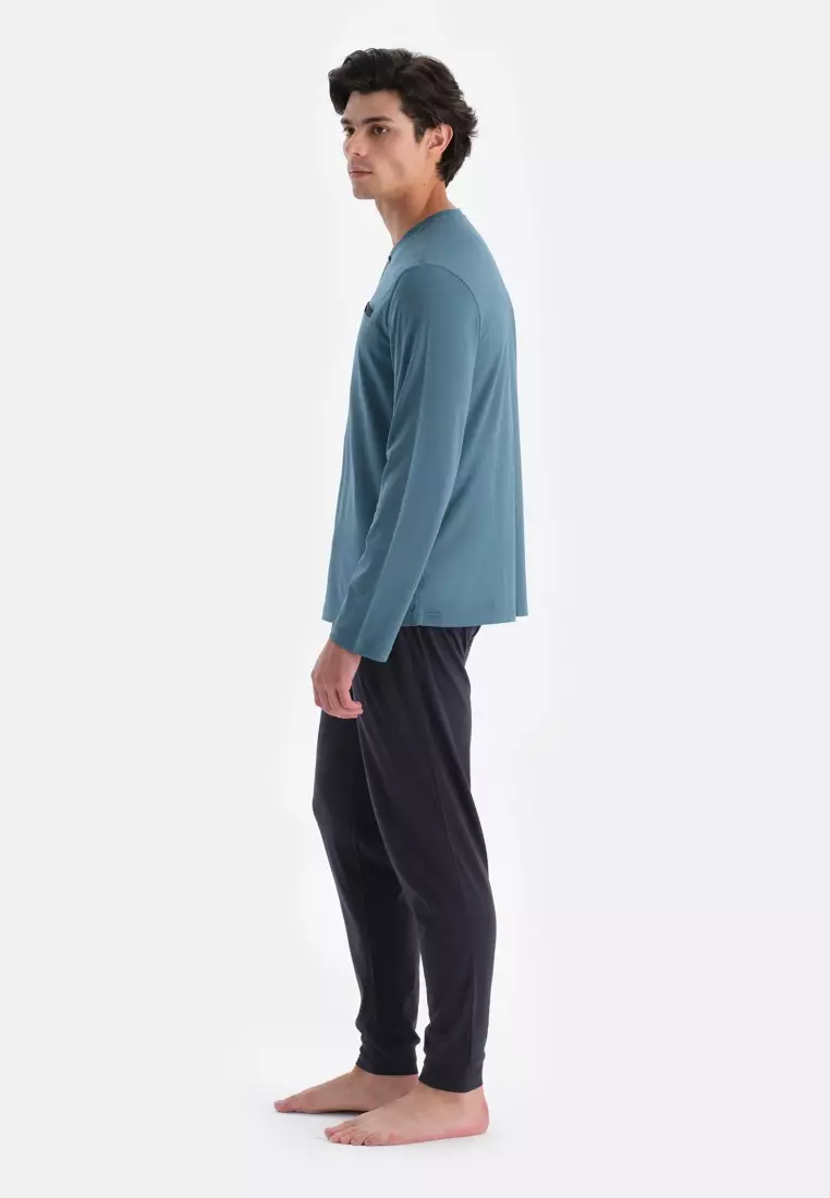 Blue T-Shirt & Trousers Set, Crew Neck, Regular Fit, Long Sleeve Sleepwear for Men